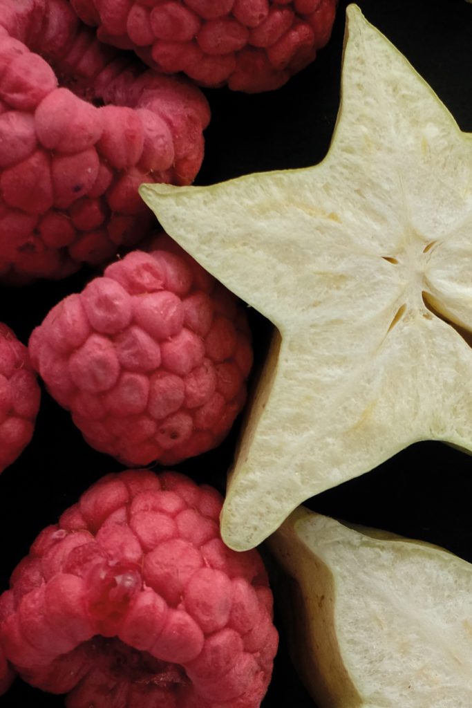 Dried raspberry and star fruit